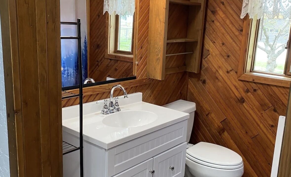 Photo of Bathroom in Grantsdale