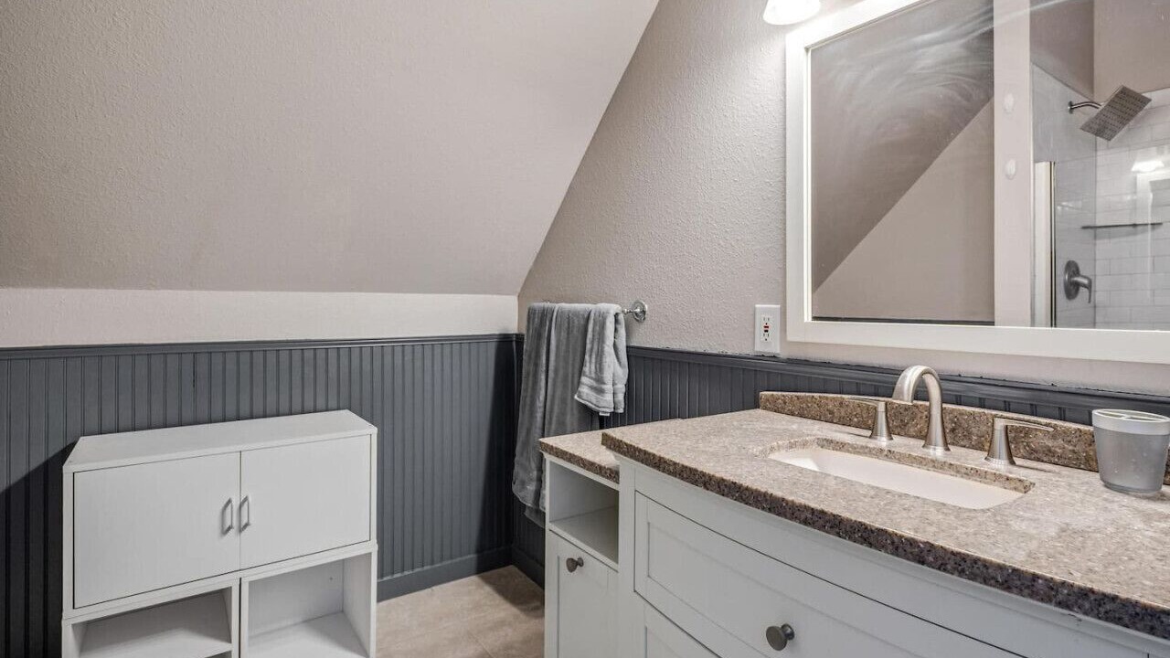 Photo of Bathroom in Blue River