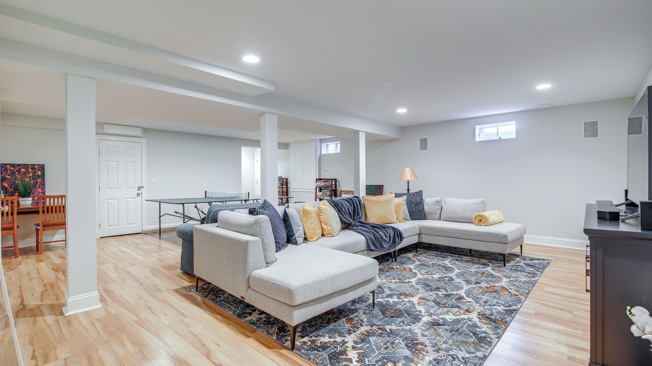 Photo of Livingroom in Edgartown