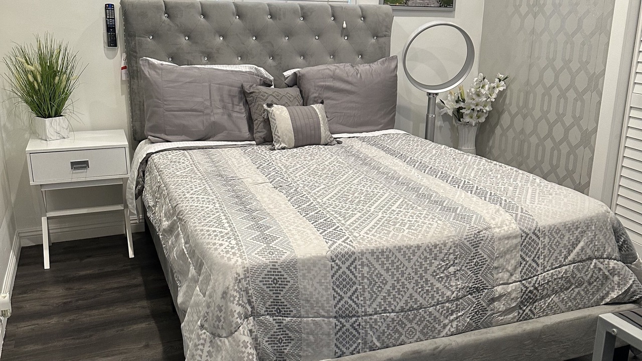 Photo of Bedroom in Chinatown