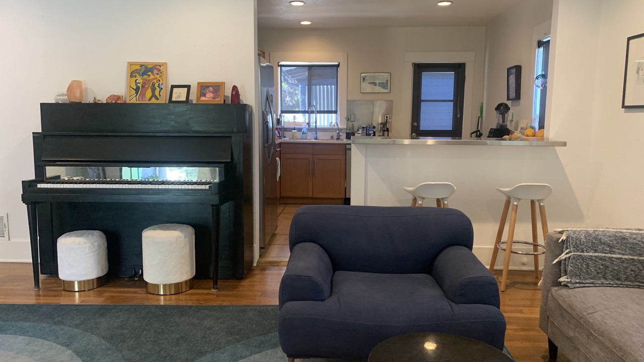 Photo of Livingroom in Silver Lake