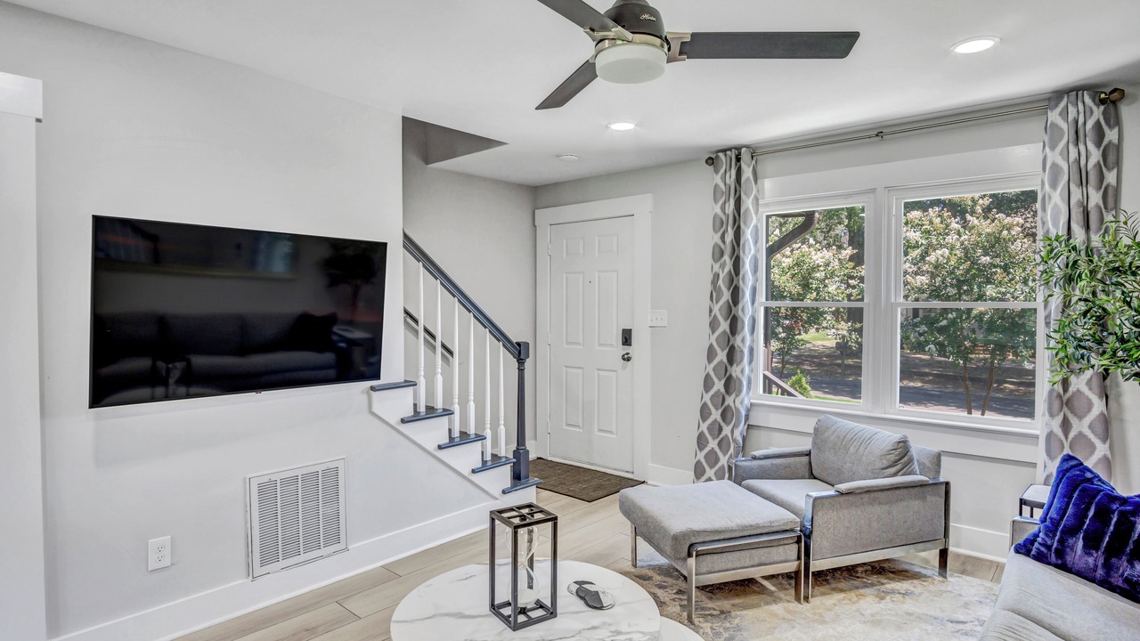 Photo of Livingroom in Apex