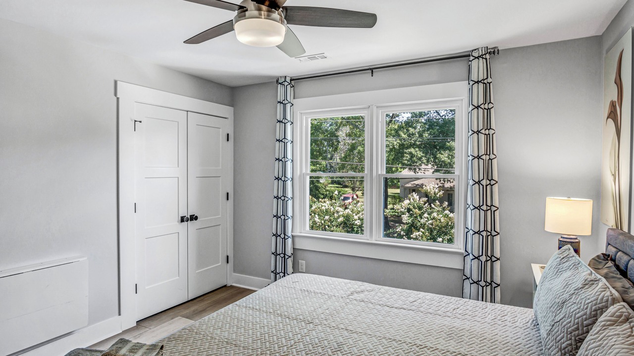 Photo of Bedroom in Apex