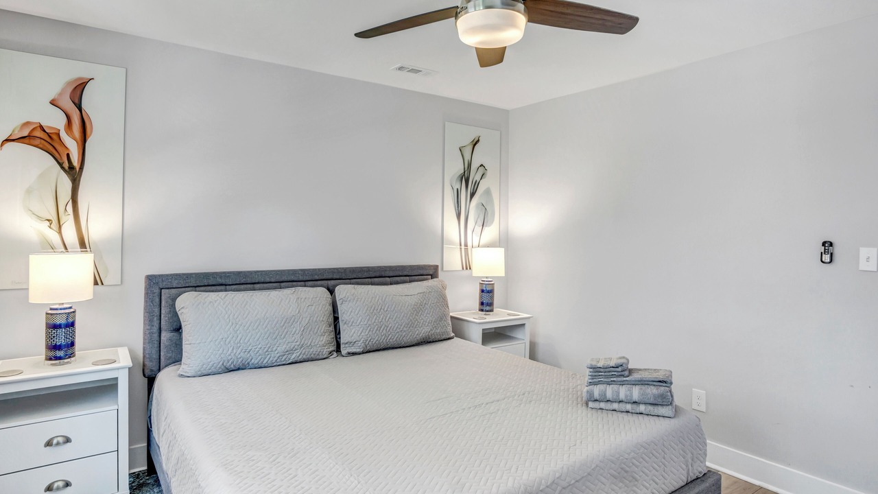 Photo of Bedroom in Apex