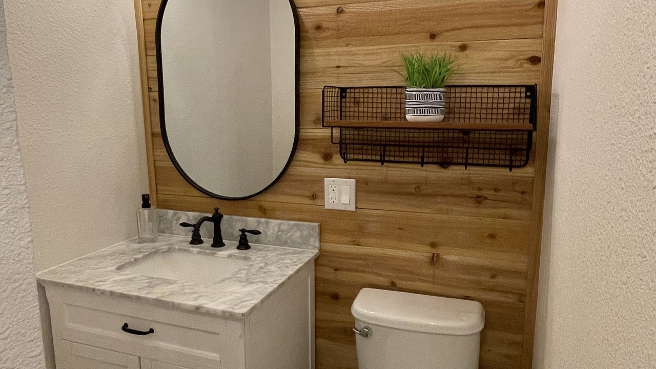 Photo of Bathroom in Eastland