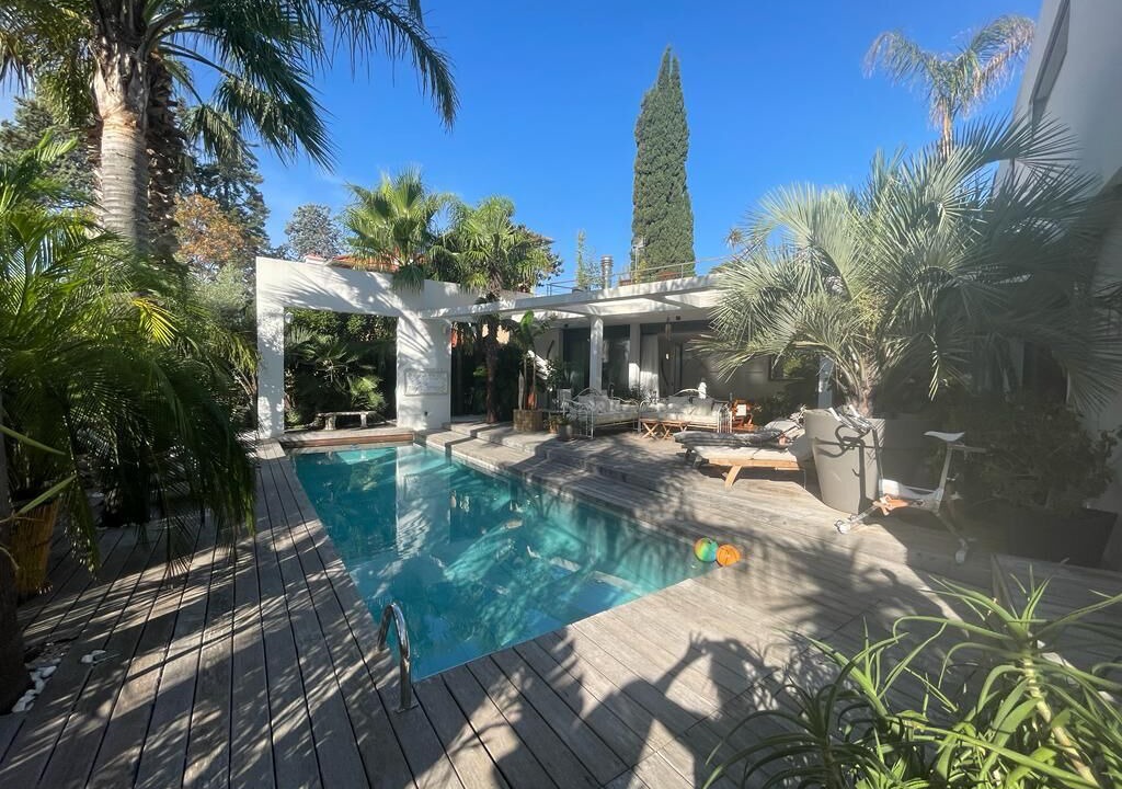 Photo of Outdoor in Frejus