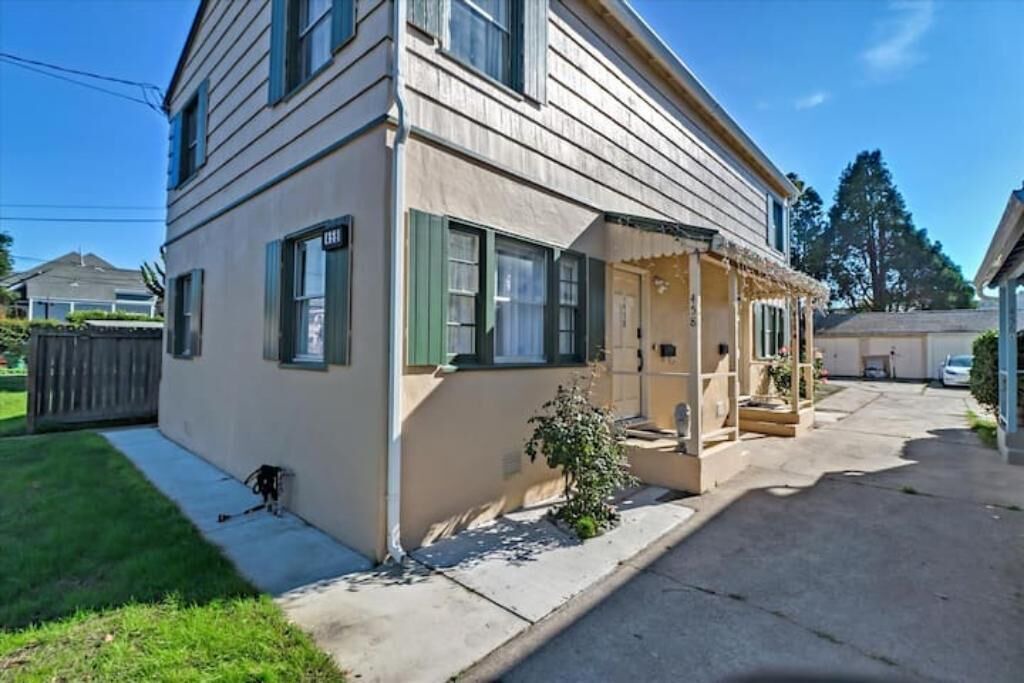 Photo of Outdoor in West Alameda