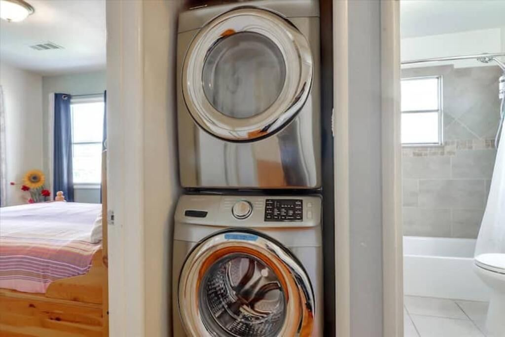 Photo of Others in West Alameda