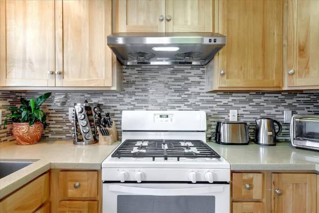 Photo of Others in West Alameda