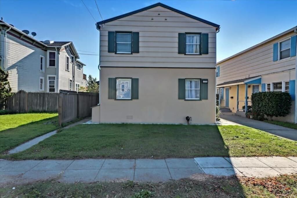 Photo of Outdoor in West Alameda