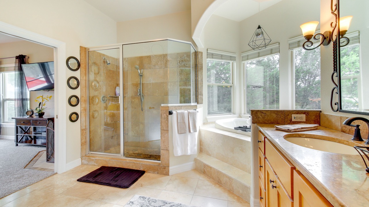 Photo of Bathroom in Highland Lake Estates