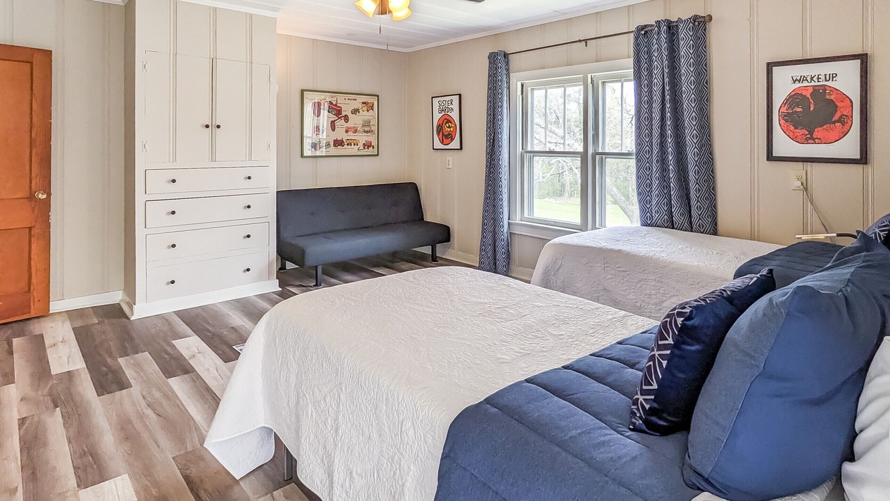Photo of Bedroom in Mountain View