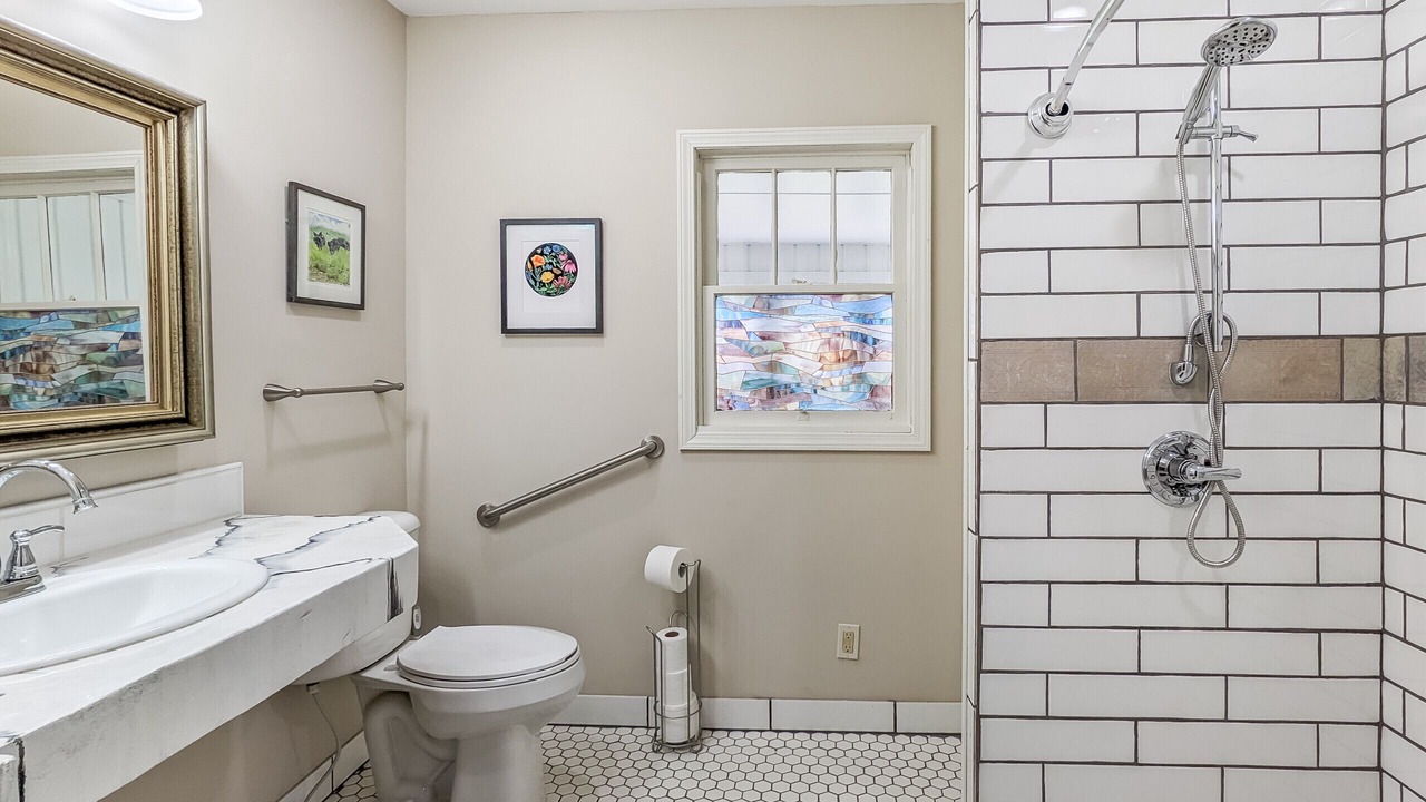 Photo of Bathroom in Mountain View