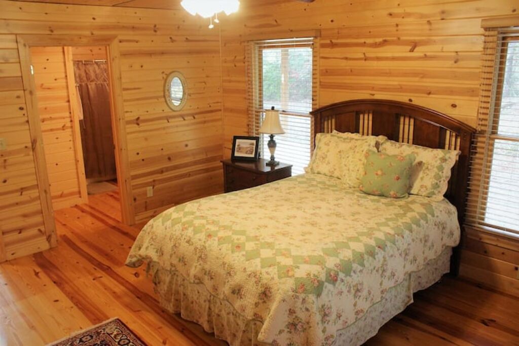 Photo of Bathroom in Rabun Gap