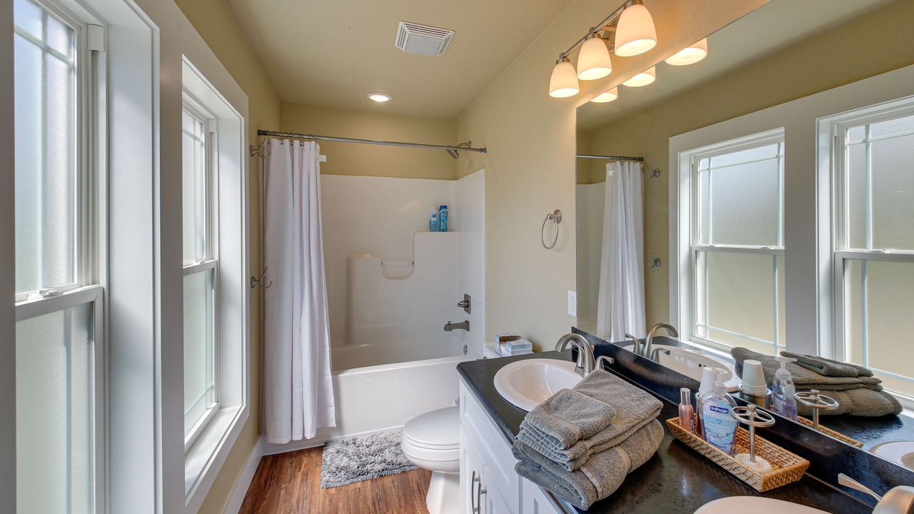 Photo of Bathroom in Subiaco