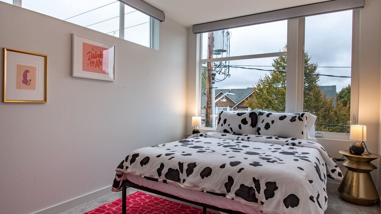 Photo of Bedroom in Crown Hill
