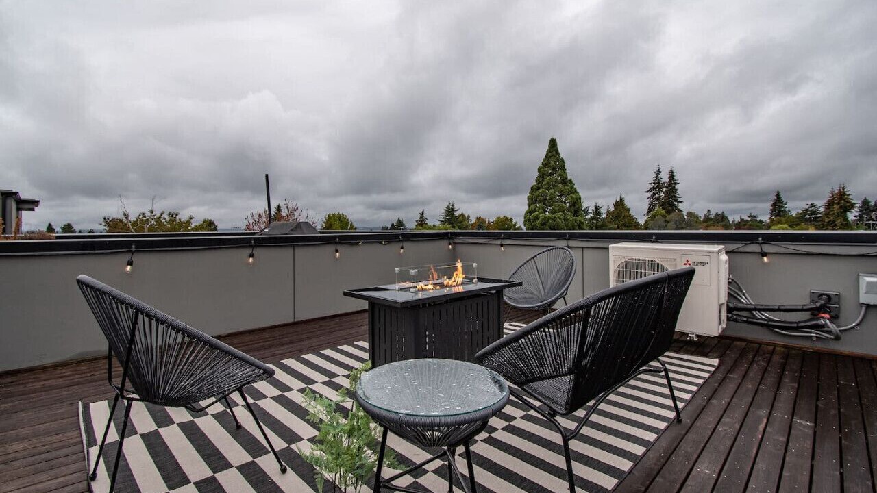 Photo of Outdoor in Crown Hill