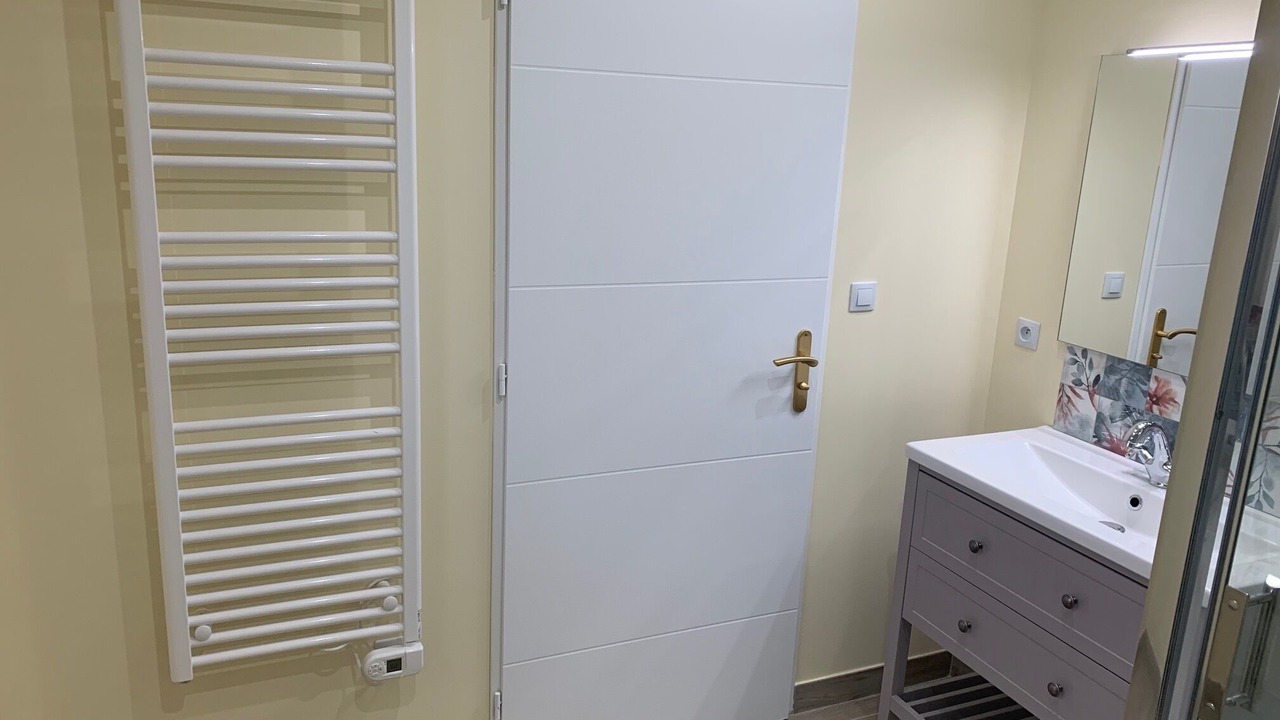 Photo of Bathroom in Saint-Germain-du-Val