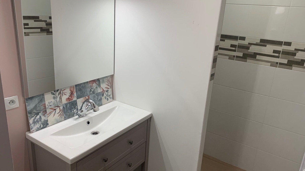 Photo of Bathroom in Saint-Germain-du-Val