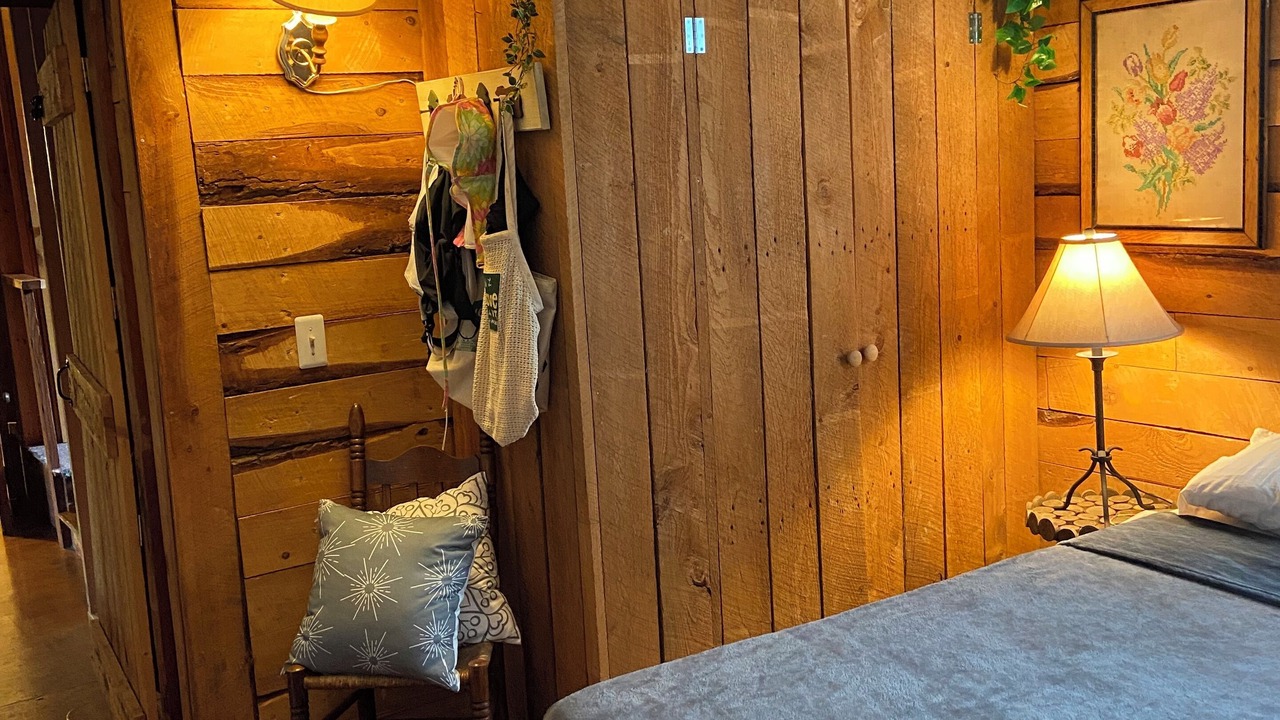 Photo of Bedroom in West Eaton