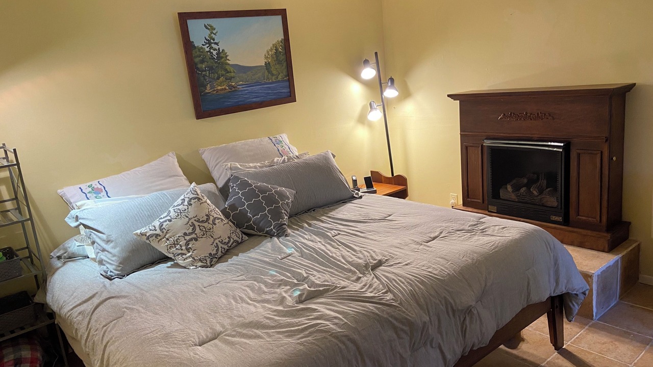 Photo of Bedroom in West Eaton
