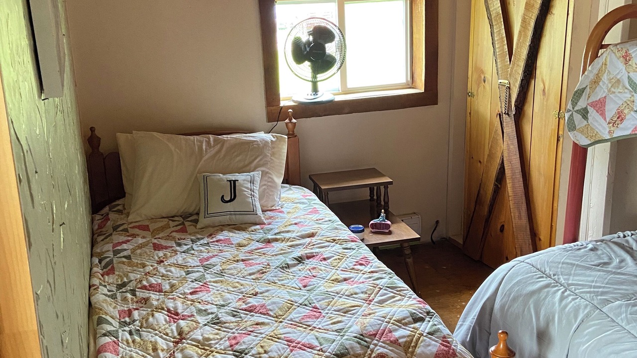 Photo of Bedroom in West Eaton
