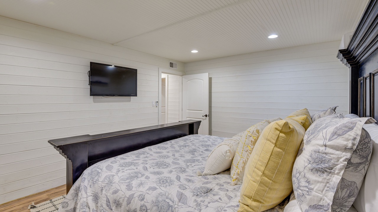 Photo of Bedroom in Midlothian