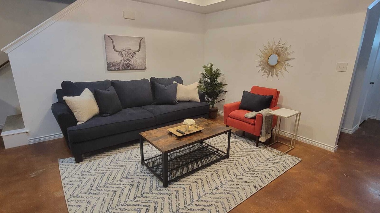 Photo of Livingroom in Medical Center District