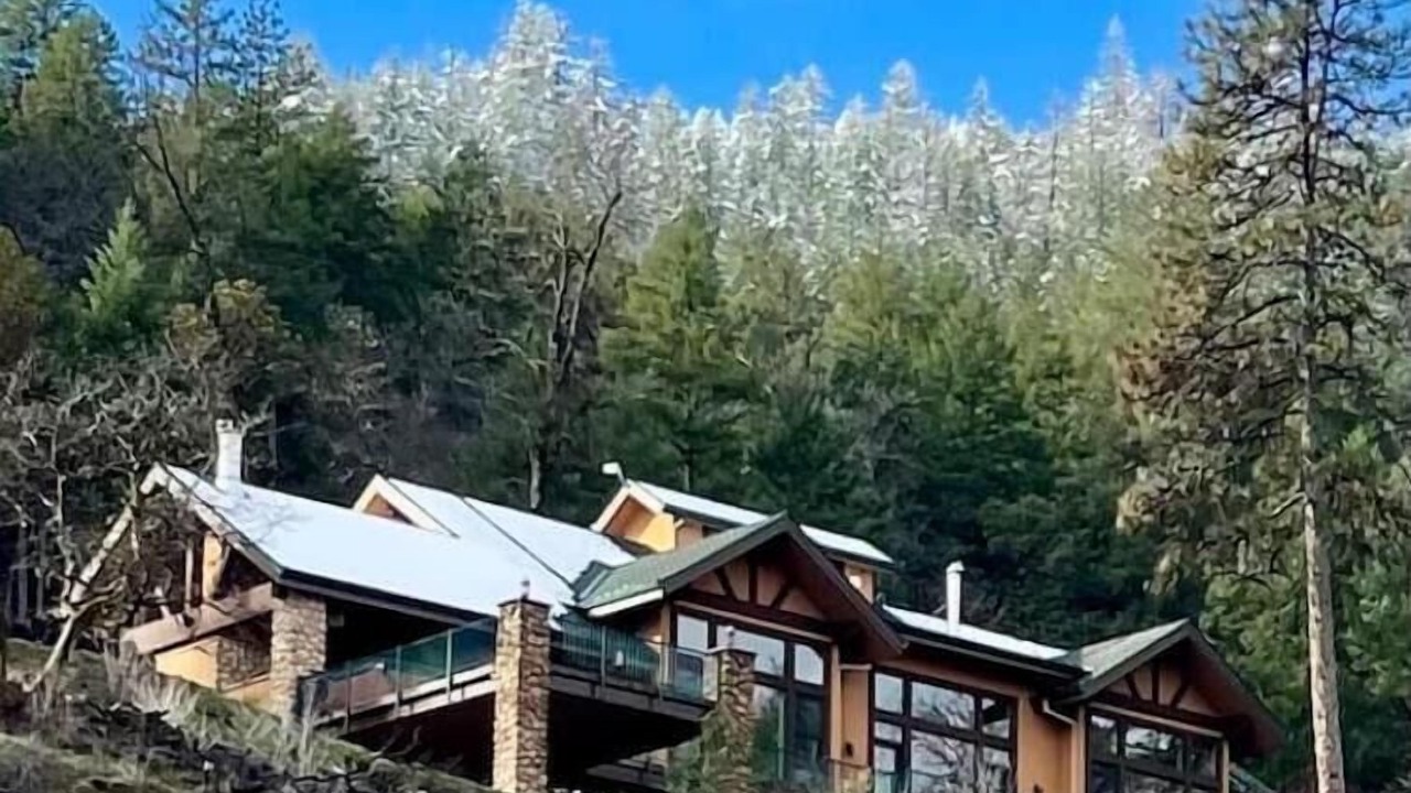 Photo of Others in Junction City