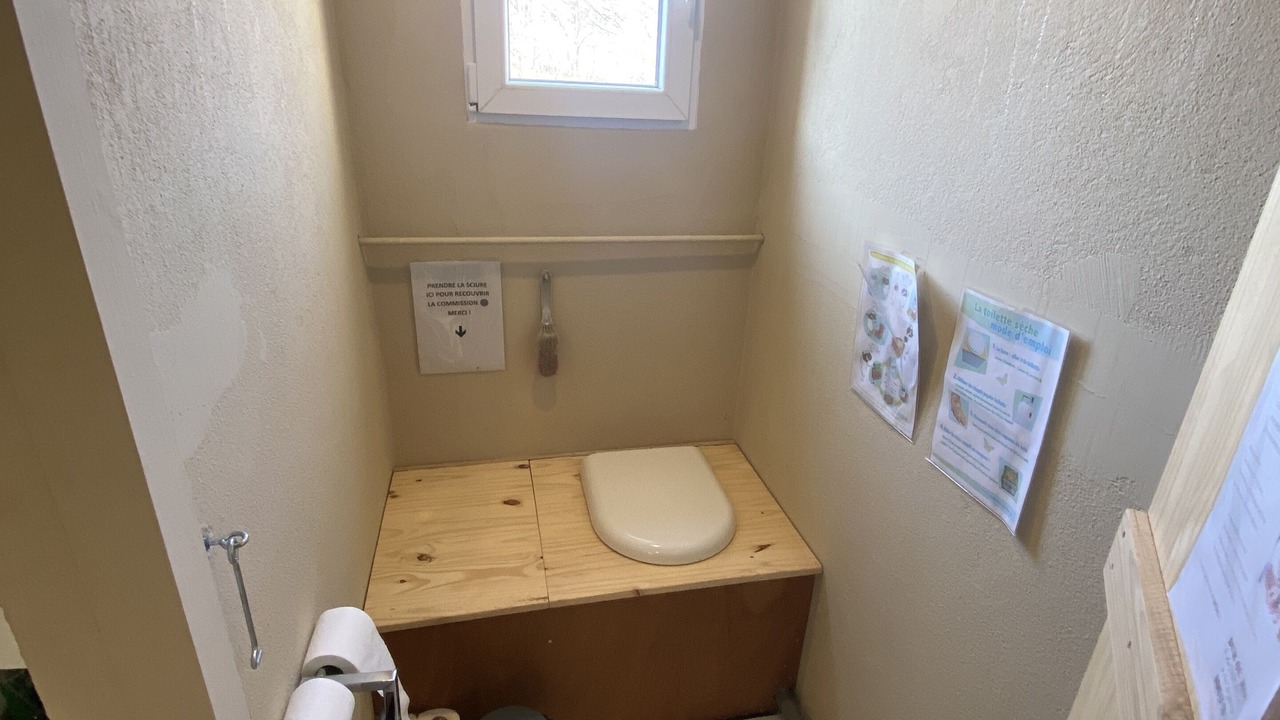 Photo of Bathroom in Champdieu