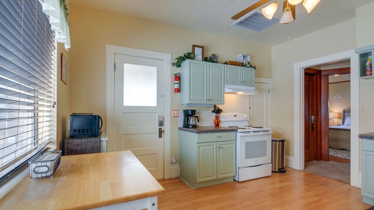 Photo of Kitchen in Cannonville