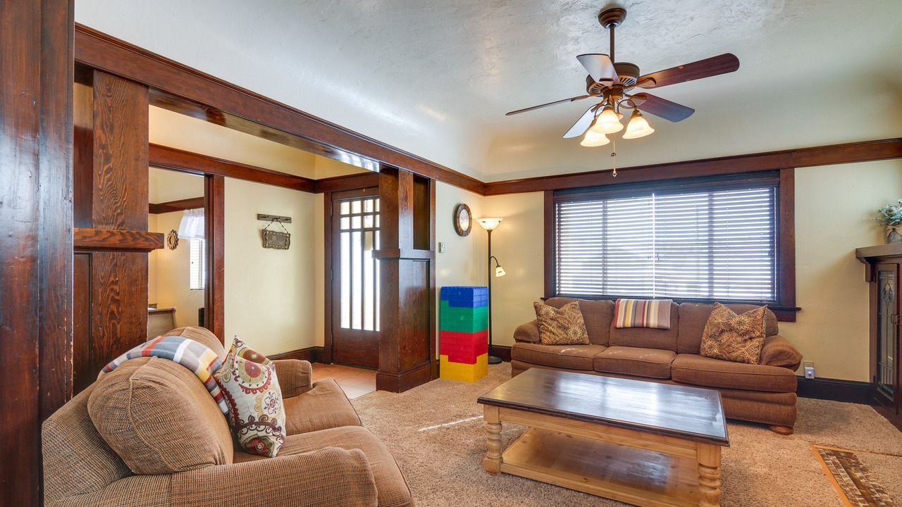 Photo of Livingroom in Cannonville