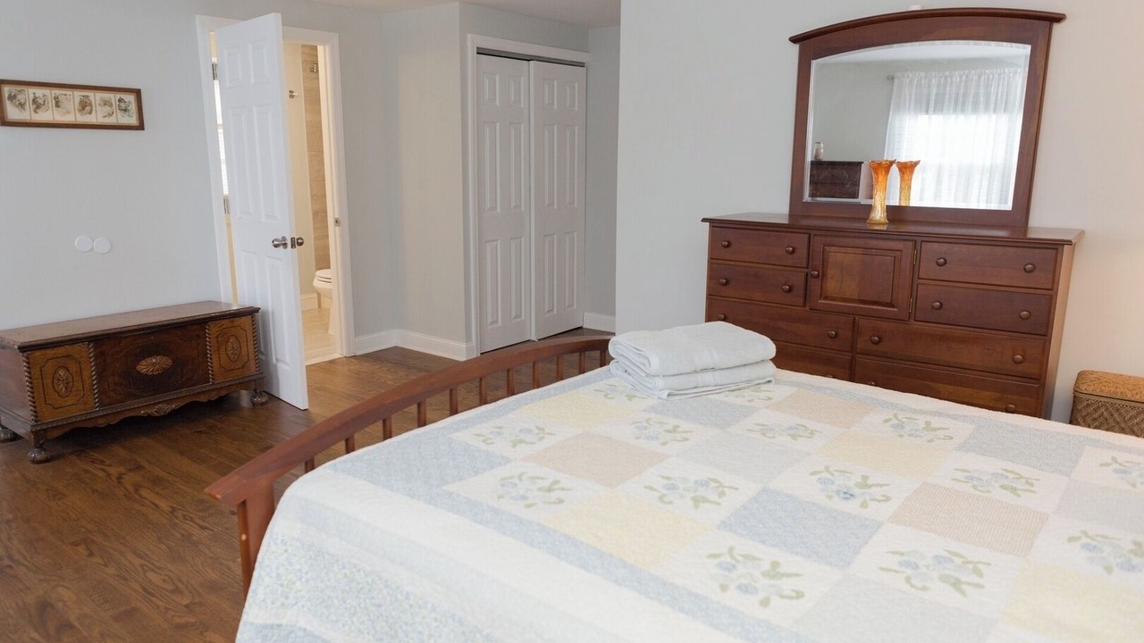 Photo of Bedroom in West Freehold
