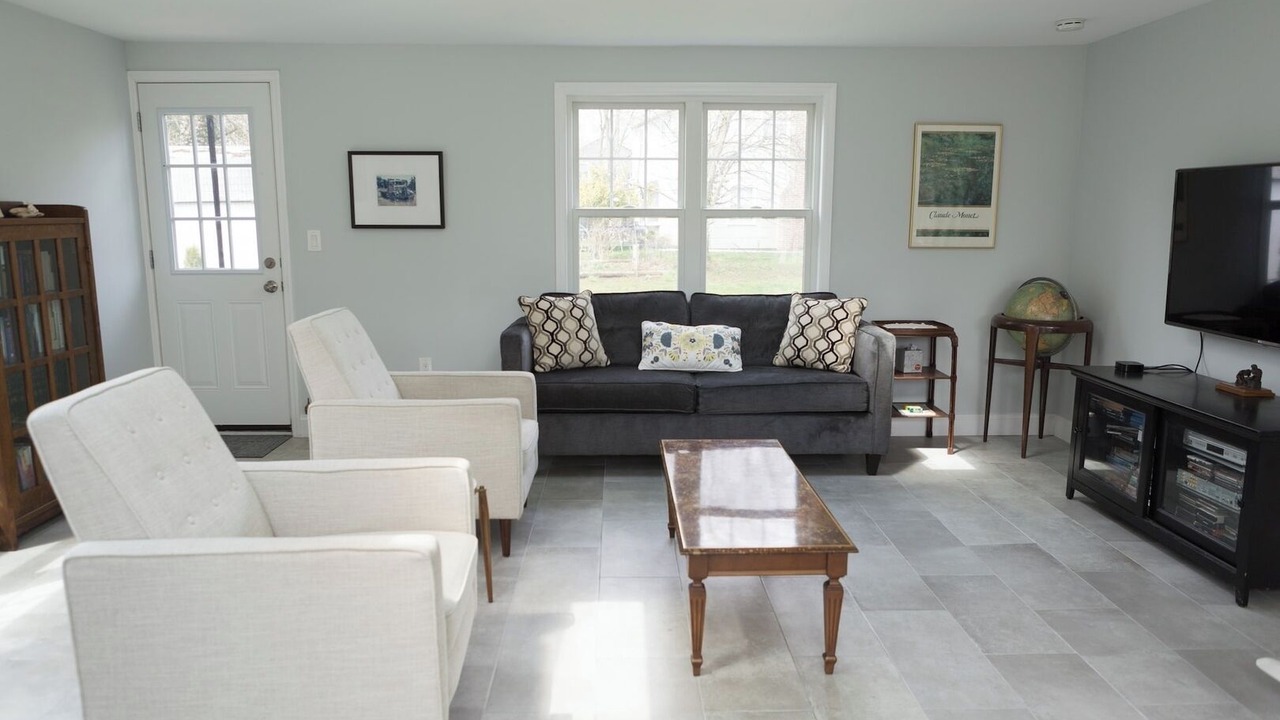 Photo of Livingroom in West Freehold