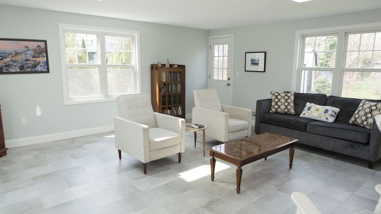 Photo of Livingroom in West Freehold