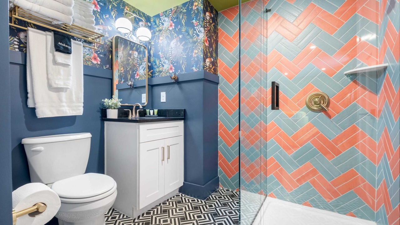 Photo of Bathroom in Cherokee Triangle