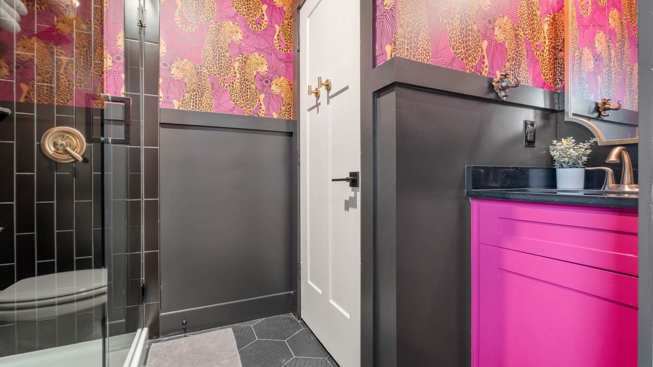 Photo of Bathroom in Cherokee Triangle