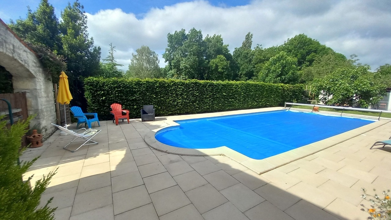 Photo of Outdoor in Taugon