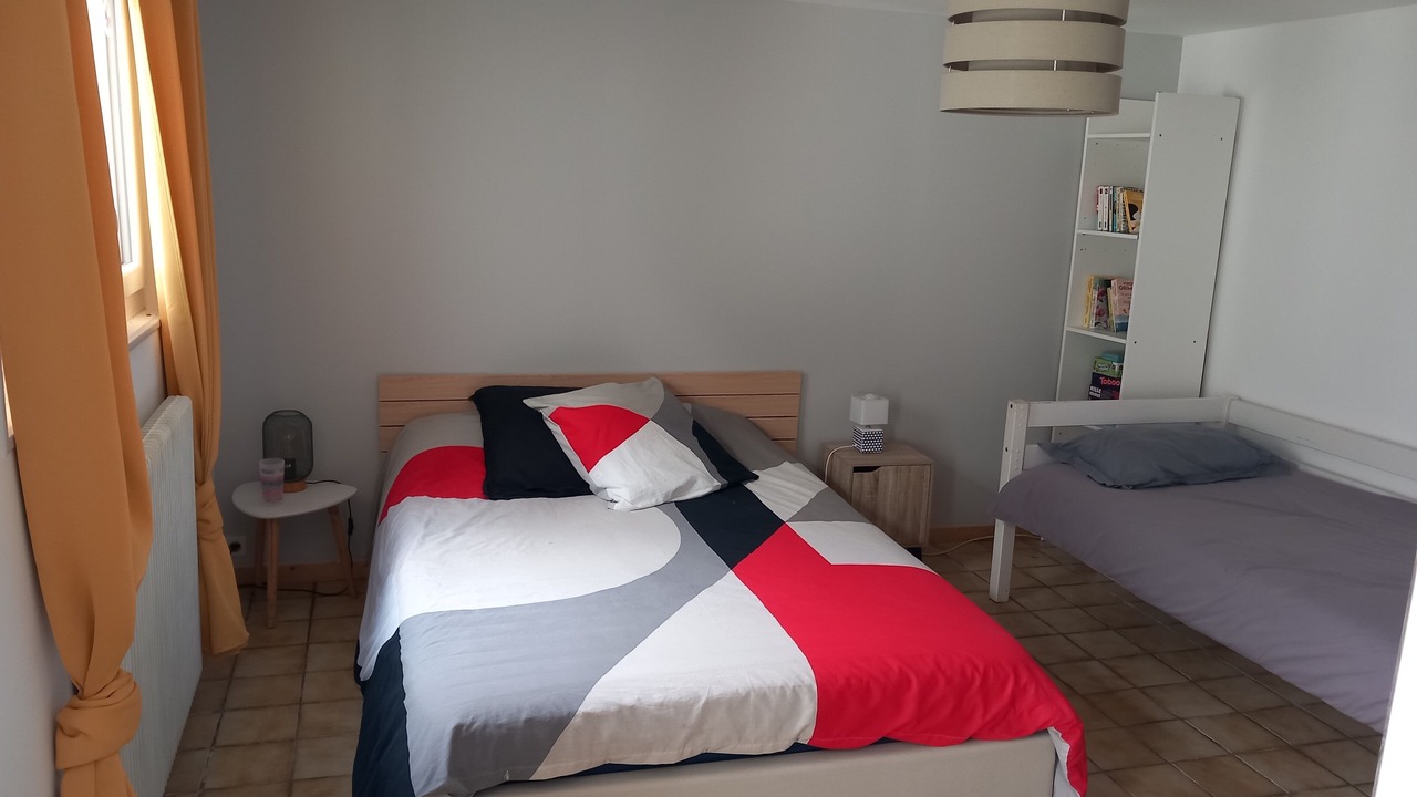 Photo of Bedroom in Taugon