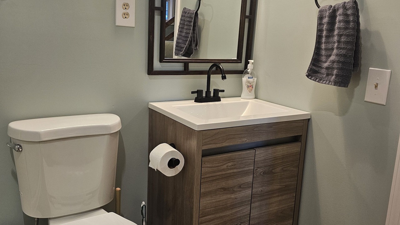 Photo of Bathroom in Pelsor