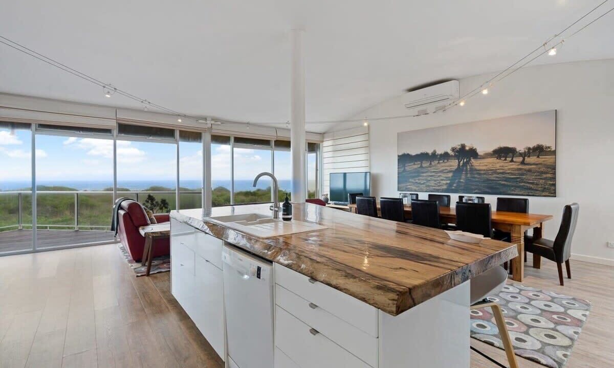 Photo of Others in Hayborough