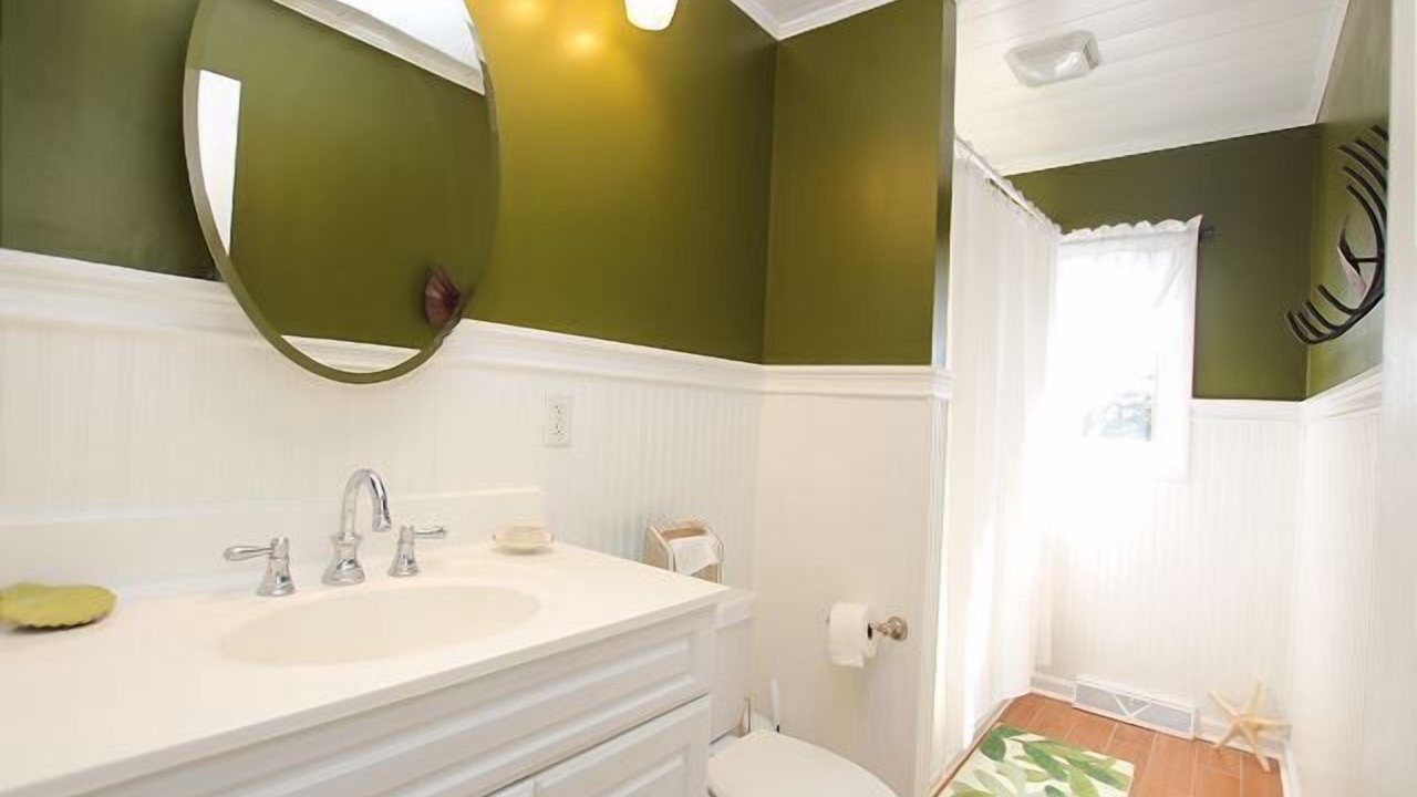 Photo of Bathroom in Slaughter Beach