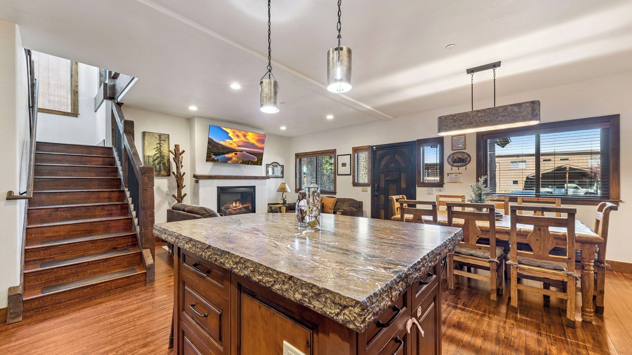 Photo of Livingroom in Al Tahoe