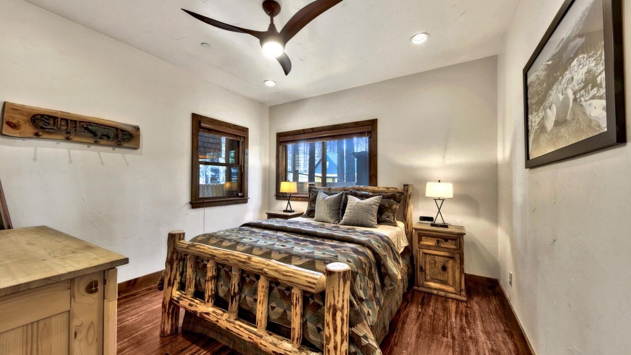 Photo of Bedroom in Al Tahoe