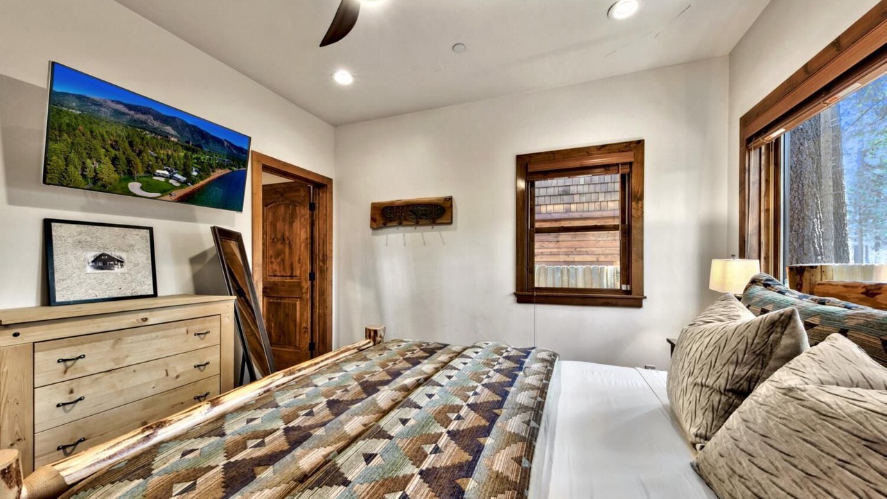 Photo of Bedroom in Al Tahoe