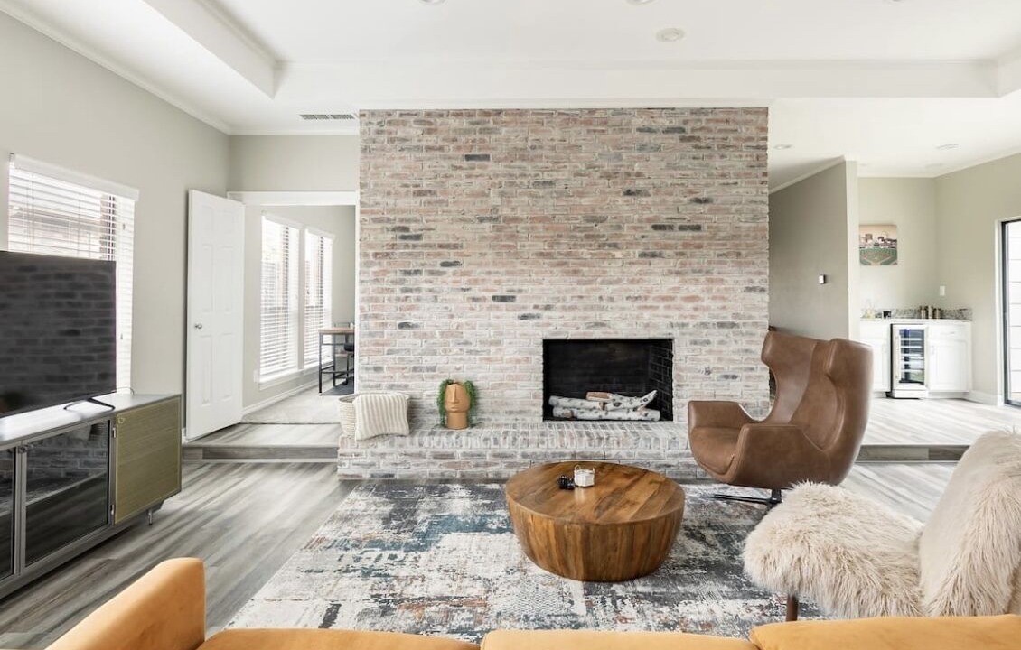 Photo of Livingroom in Southwest Carrollton