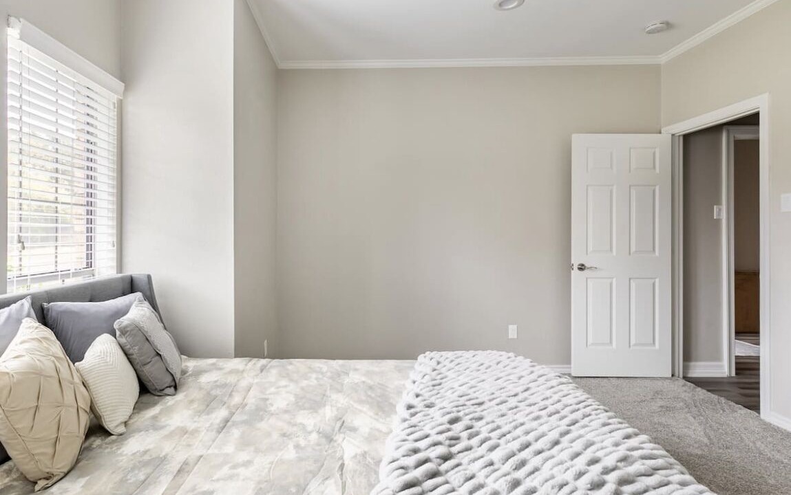 Photo of Bedroom in Southwest Carrollton