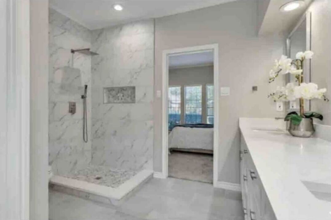 Photo of Bathroom in Southwest Carrollton