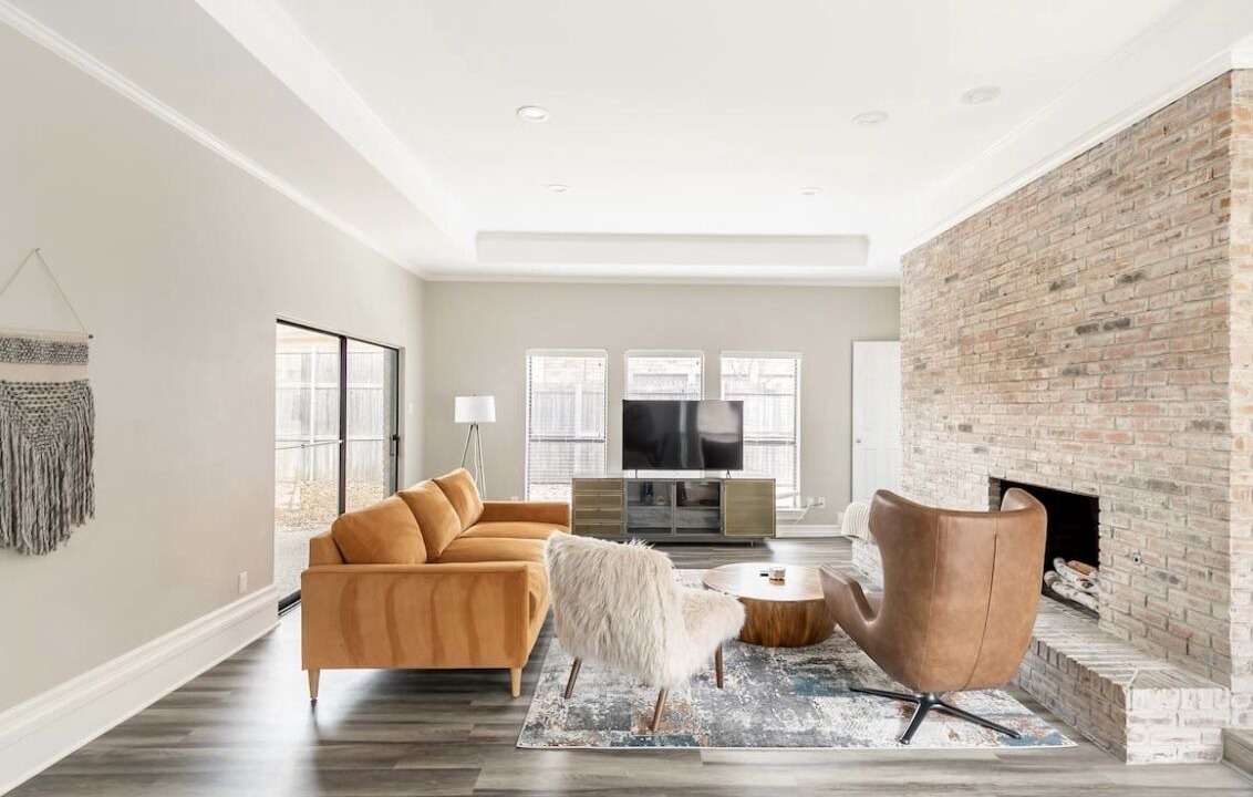 Photo of Livingroom in Southwest Carrollton