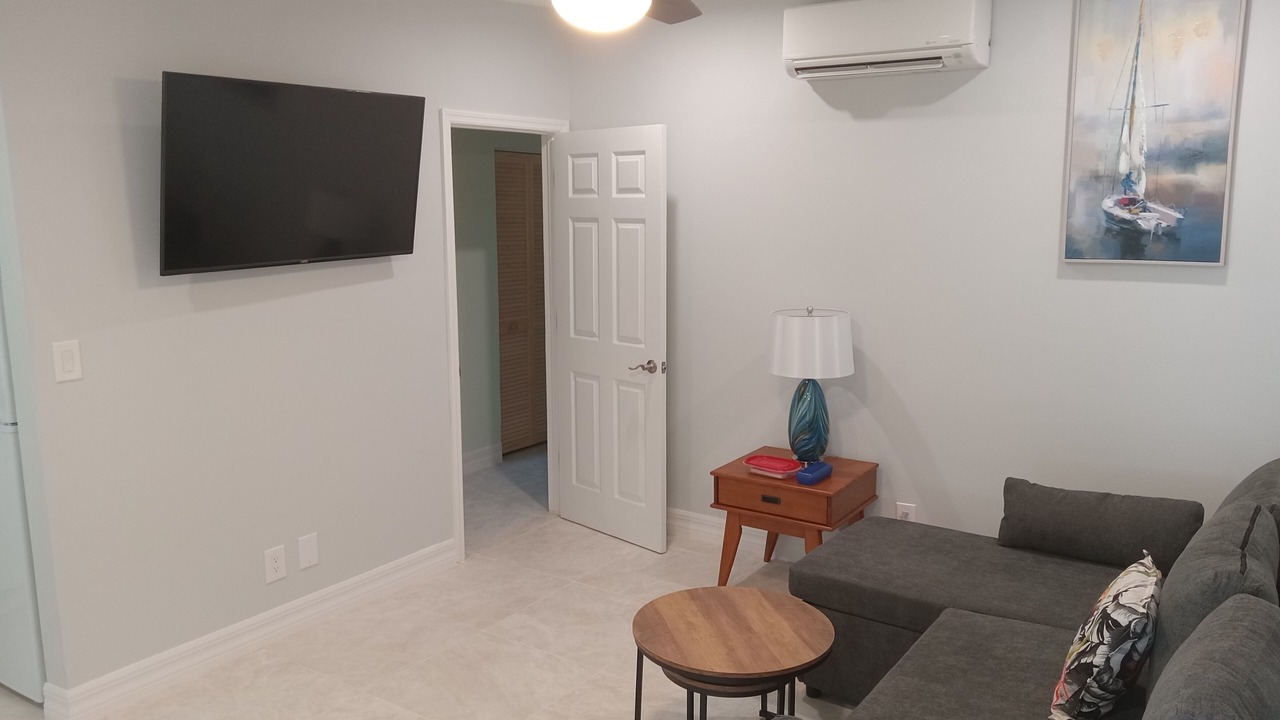 Photo of Livingroom in Central Sarasota
